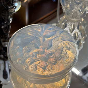 ​Шкатулка в стиле ар-деко, Франция, мануфактура "Etling", 1920-1930-е гг.