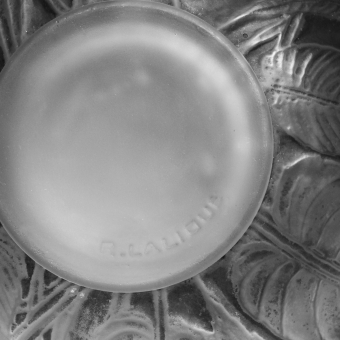 Ваза "Sauge", Франция, фирма "Lalique", 1923 г., Р. Лалик