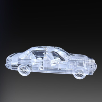 Модель автомобиля "BMW 750IL", Франция, фирма "Daum", XX век, К. Фроссарт