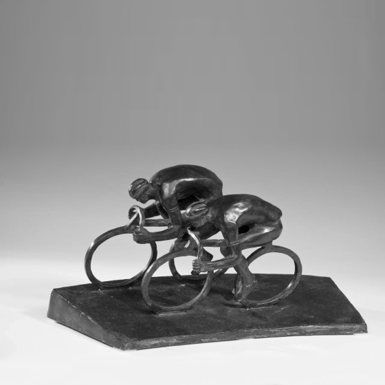 Скульптура «Велосипедисты», СССР, завод «Монументскульптура», 1975 г.