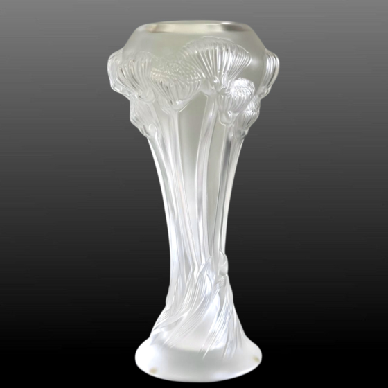 ​Ваза "Бутон розы", Франция, фирма "Лалик", XX век