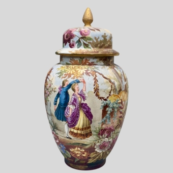 ​Ваза с крышкой, Германия, мануфактура 