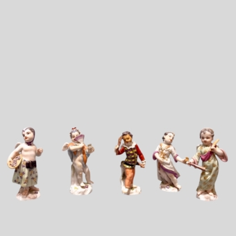 Пять скульптур из серии 