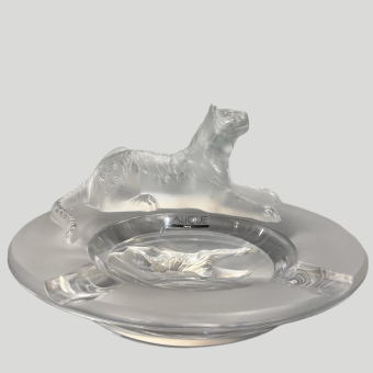 ​Пепельница с тигром, Франция, фирма "Lalique", XXI век
