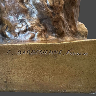 Скульптура «Воинская доблесть», Франция, фабрика «Барбедьена Фердинанда», 1880-е гг., П. Дюбуа 