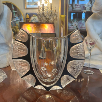 Ваза "Thistle", Франция, фирма "Lalique", XX век