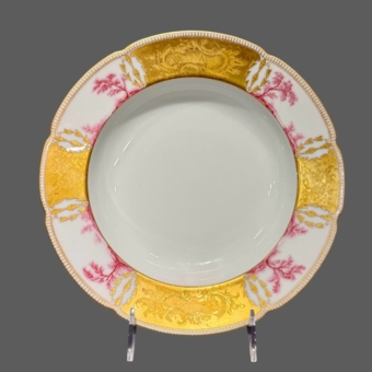 Глубокая тарелка из Пурпурового сервиза, Россия, Императорский Фарфоровый Завод, 1905 г., Кремер Э.Я.