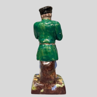 Скульптура "Мужичок", Россия, фабрика Сафронова А.Т., 1830-е гг.
