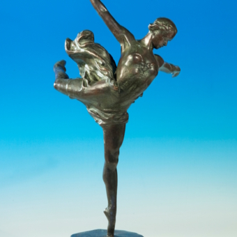 Скульптура «Г.С. Уланова в балете "Лебединое озеро"», СССР, завод «Монументскульптура», 1951 г., Ясон-Манизер Е.А.