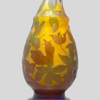 Ваза с цветочным декором, Франция, фирма "Галле", 1900-е гг.