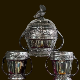 ​Набор для крюшона с сюжетамии охоты, Германия, Вюртембергская фабрика металлических изделий, XX век