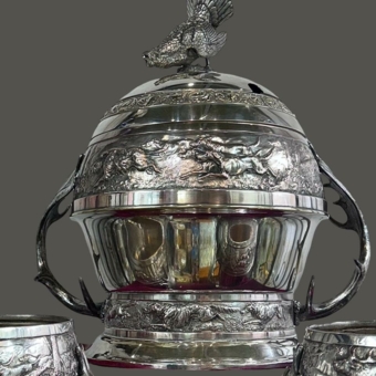 ​Набор для крюшона с сюжетамии охоты, Германия, Вюртембергская фабрика металлических изделий, XX век