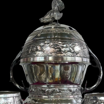 ​Набор для крюшона с сюжетамии охоты, Германия, Вюртембергская фабрика металлических изделий, XX век