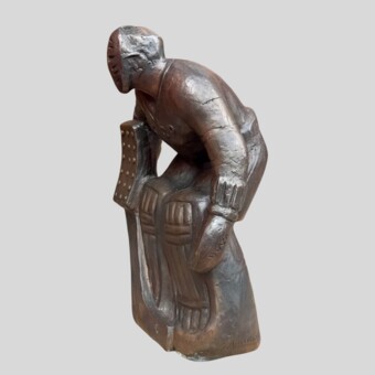 Скульптура "​Вратарь хоккейной сборной советского союза", СССР, 1980 г., Архипов А.А.
