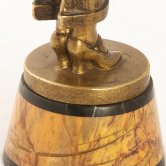 Бронзовая скульптура «Девушка эпохи ар-деко», Франция, кон. 1920 - нач. 1930-х гг.