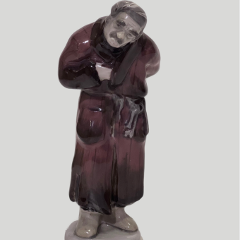 Комплект из 9 статуэток гоголевских персонажей, СССР, ЛФЗ, 1950-е гг.